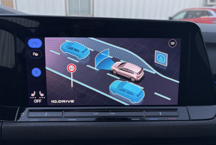 Volkswagen Golf VIII GTI Clubsport 300cv * Toit Ouvrant * Harman Kardon * Garantie Volkswagen 01/27