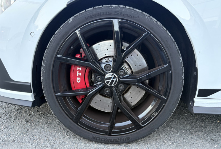 Volkswagen Golf VIII GTI Clubsport 300cv * Toit Ouvrant * Harman Kardon * Garantie Volkswagen 01/27