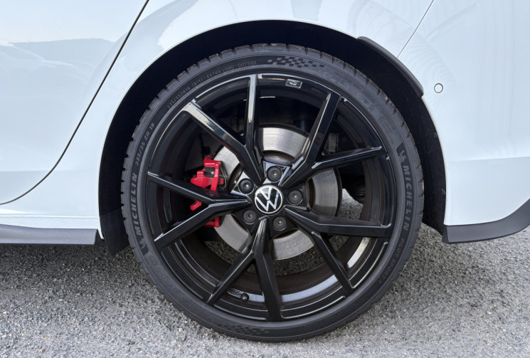 Volkswagen Golf VIII GTI Clubsport 300cv * Toit Ouvrant * Harman Kardon * Garantie Volkswagen 01/27