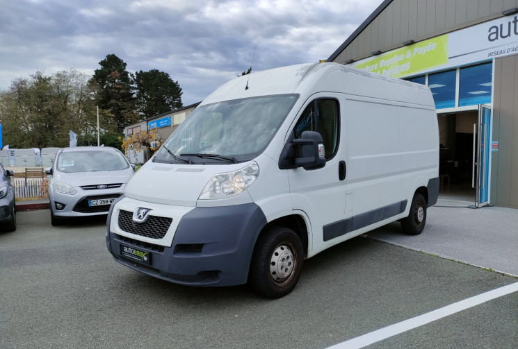 Peugeot Boxer III Phase 1/2 Fourgon 333 L2H2 2.2 HDi 16V FAP Fourgon moyen 130 cv