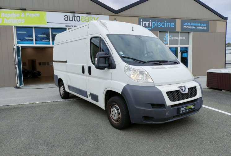 Peugeot Boxer III Phase 1/2 Fourgon 333 L2H2 2.2 HDi 16V FAP Fourgon moyen 130 cv