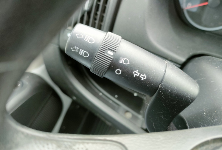 Peugeot Boxer III Phase 1/2 Fourgon 333 L2H2 2.2 HDi 16V FAP Fourgon moyen 130 cv