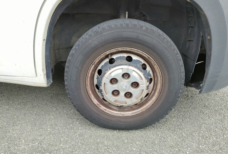 Peugeot Boxer III Phase 1/2 Fourgon 333 L2H2 2.2 HDi 16V FAP Fourgon moyen 130 cv