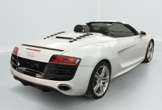 Audi R8 R8 5.2 V10 FSI 525ch spyder quattro tronic 7