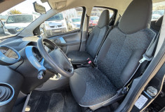 Peugeot 107 1.0 / 68 CH / URBAN / CLIM 