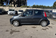 Peugeot 107 1.0 / 68 CH / URBAN / CLIM 