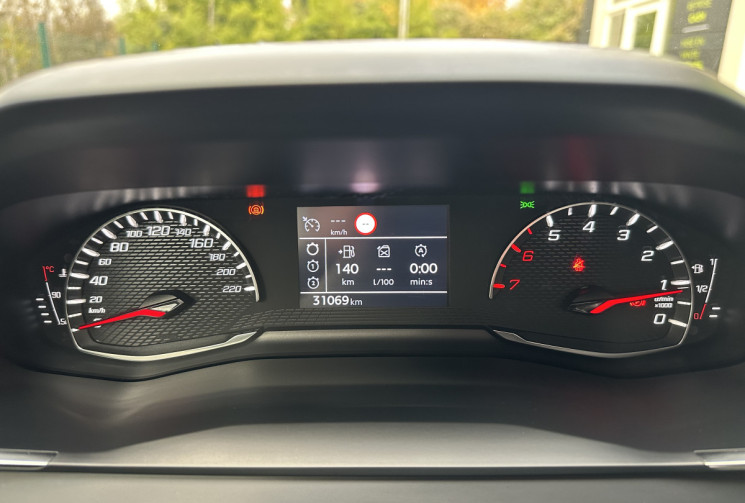 Peugeot 208 1.2 VTI 75 ACTIVE * CARPLAY * COURROIE OK * ENTRETIE NA JOUR * GARANTIE 6 MOIS 