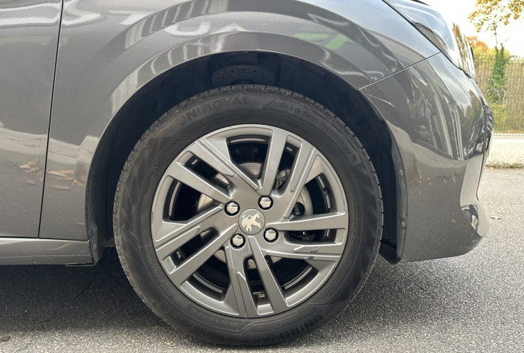 Peugeot 208 1.2 VTI 75 ACTIVE * CARPLAY * COURROIE OK * ENTRETIE NA JOUR * GARANTIE 6 MOIS 