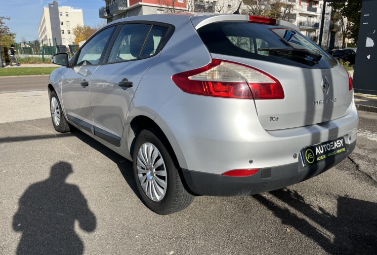 Renault Megane III Phase 2 Hatchback 1.5 dCi eco2 90 cv