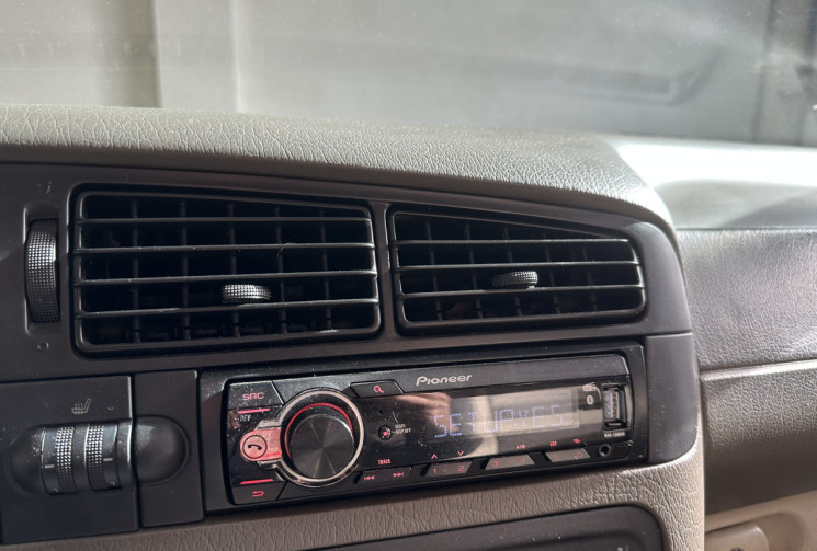 Volkswagen Golf Cabriolet III 2.0 115ch Avant Garde KARMANN 