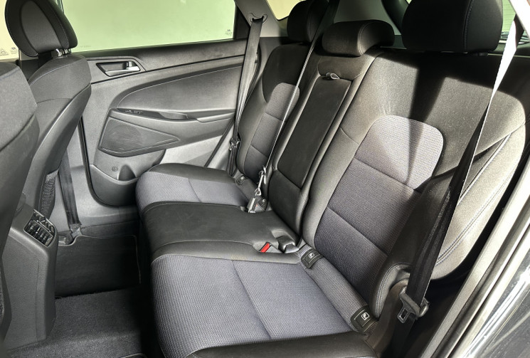 Hyundai Tucson III 1.6 CRDI 115ch Creative + Toit Ouvrant