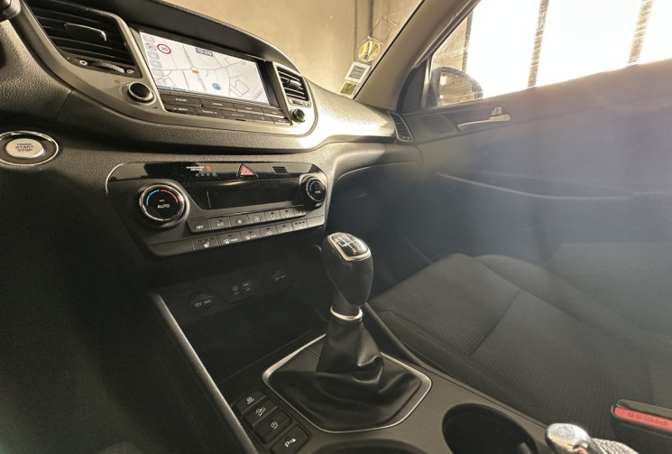 Hyundai Tucson III 1.6 CRDI 115ch Creative + Toit Ouvrant