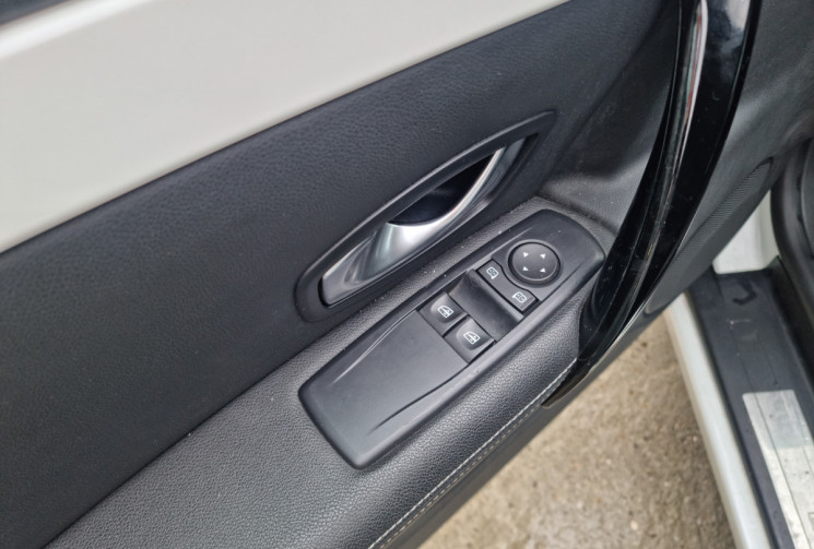 Renault LAGUNA 2.0 DCI 175 MONACO GP