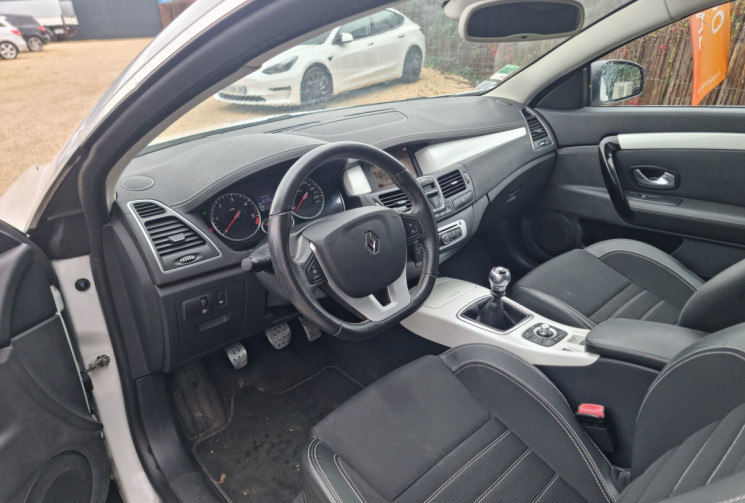 Renault LAGUNA 2.0 DCI 175 MONACO GP