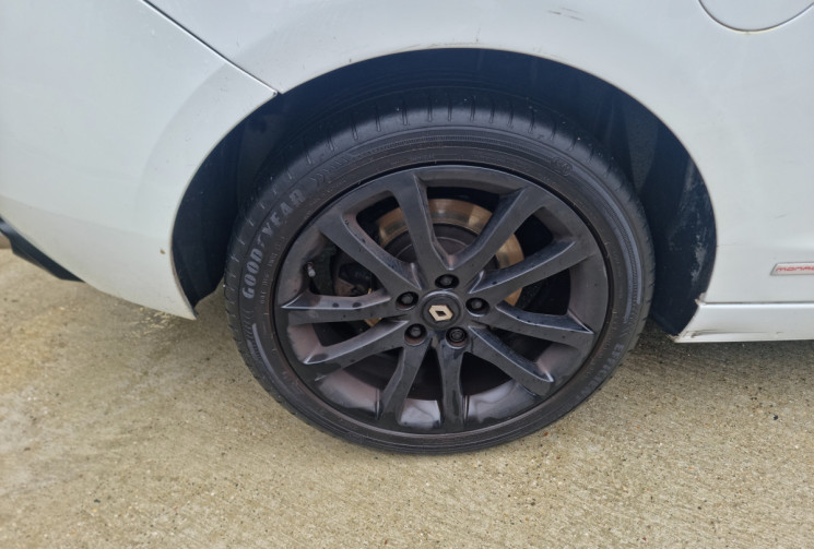 Renault LAGUNA 2.0 DCI 175 MONACO GP