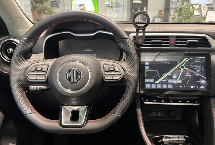 MG ZS EV 70 KWH 156 CH LUXURY