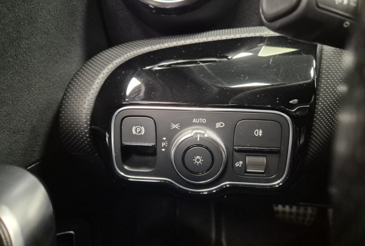 Mercedes Classe A 250 e AMG Line 8G-DCT