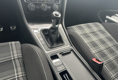 Volkswagen Golf GTD 184 CH SPORT AND SOUND