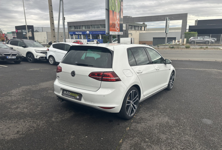 Volkswagen Golf GTD 184 CH SPORT AND SOUND