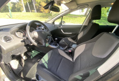 Peugeot 308 SW 1.6 HDI FAP 92CH ACTIVE - TOIT PANO - RADAR - CAMERA - CLIM AUTO