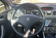 Peugeot 308 SW 1.6 HDI FAP 92CH ACTIVE - TOIT PANO - RADAR - CAMERA - CLIM AUTO