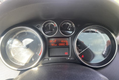 Peugeot 308 SW 1.6 HDI FAP 92CH ACTIVE - TOIT PANO - RADAR - CAMERA - CLIM AUTO