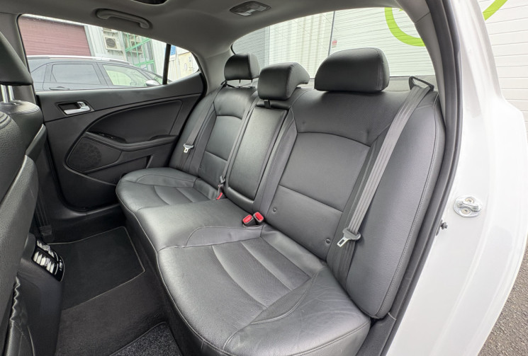 Kia OPTIMA 2.0 Hybrid 150ch * Full Option * Carplay * Caméra * Toit Ouvrant * IPM 47ch