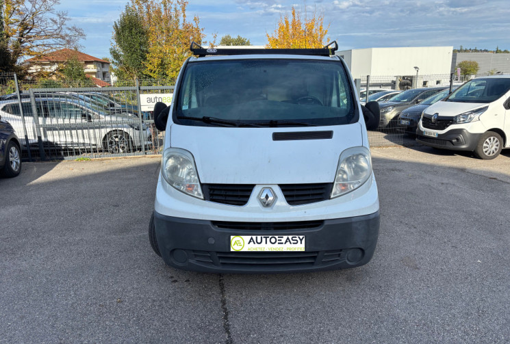 Renault Trafic 2.0 DCI / 90 CH / FOURGON / DISTRIB OK