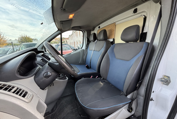 Renault Trafic 2.0 DCI / 90 CH / FOURGON / DISTRIB OK