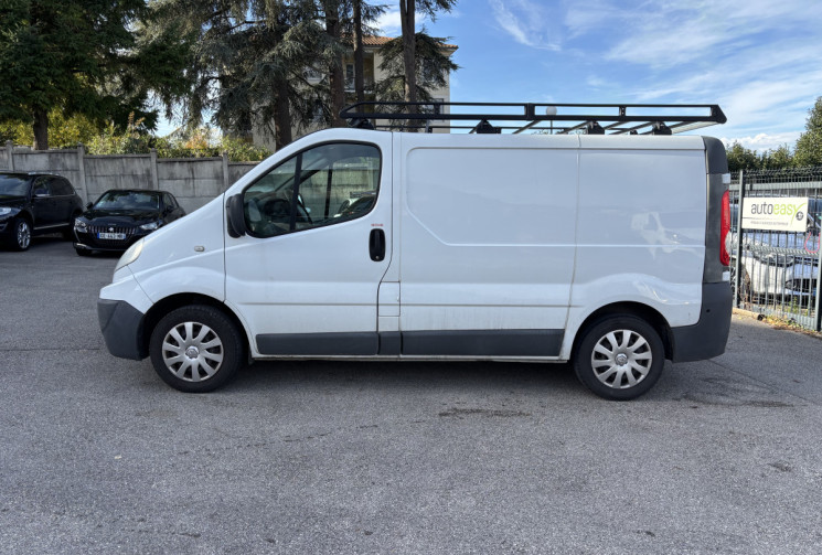 Renault Trafic 2.0 DCI / 90 CH / FOURGON / DISTRIB OK