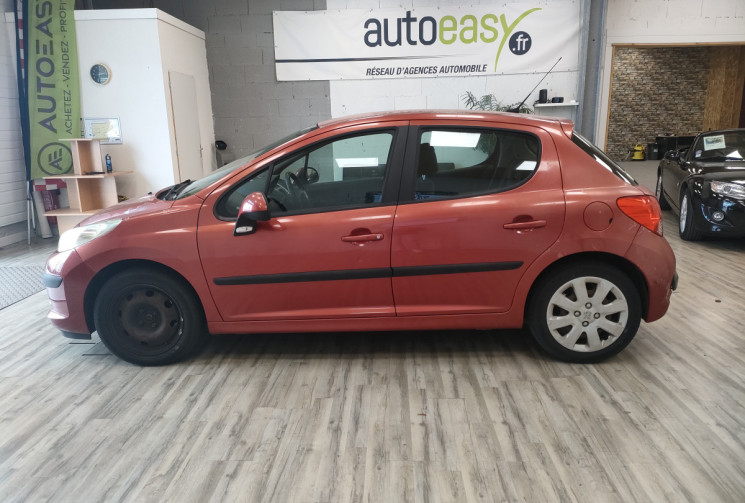 Peugeot 207 1.6 VTI 16v 120ch Executive 5p