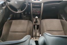 Peugeot 207 1.6 VTI 16v 120ch Executive 5p