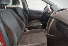 Peugeot 207 1.6 VTI 16v 120ch Executive 5p