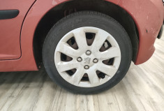 Peugeot 207 1.6 VTI 16v 120ch Executive 5p