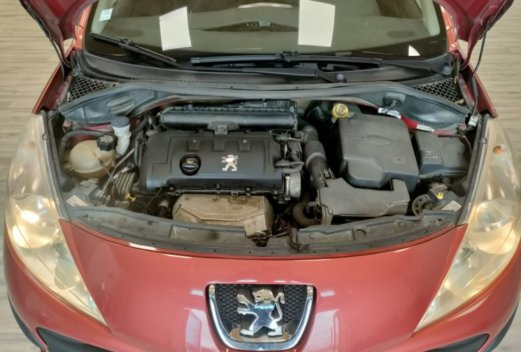 Peugeot 207 1.6 VTI 16v 120ch Executive 5p