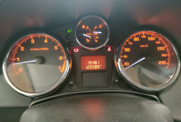 Peugeot 207 1.6 VTI 16v 120ch Executive 5p