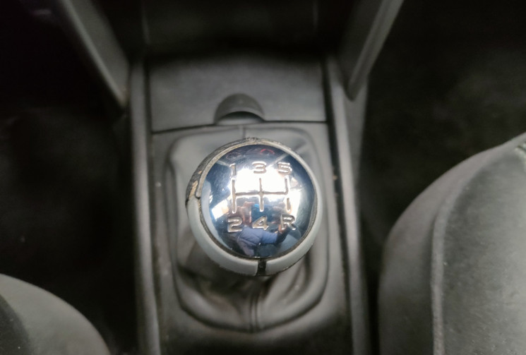 Peugeot 207 1.6 VTI 16v 120ch Executive 5p