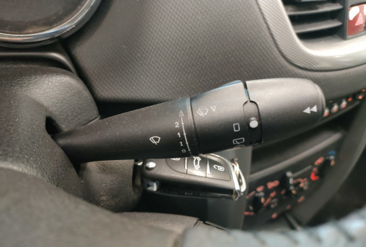 Peugeot 207 1.6 VTI 16v 120ch Executive 5p