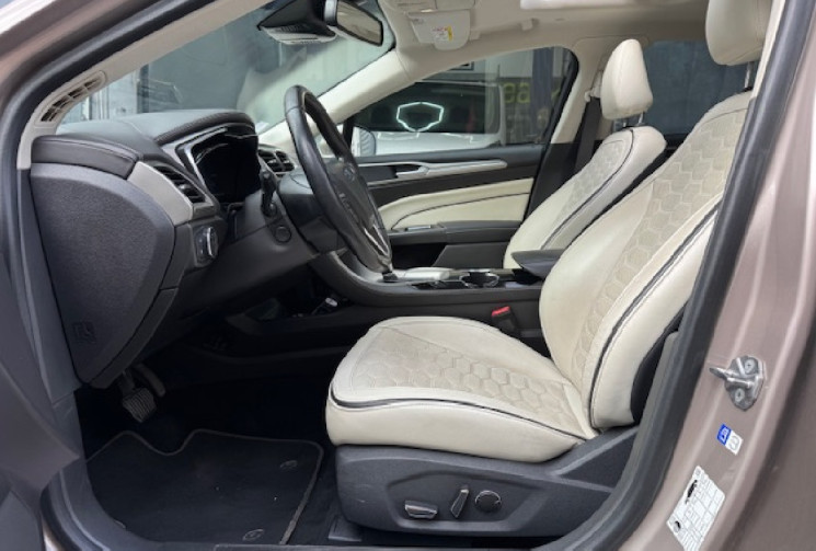 Ford MONDEO vignale 187 cv origine France 2eme main / CARLAY / TOIT OUVRANT / PARK ASSIST /CAMERA :