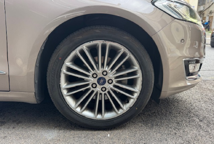 Ford MONDEO vignale 187 cv origine France 2eme main / CARLAY / TOIT OUVRANT / PARK ASSIST /CAMERA