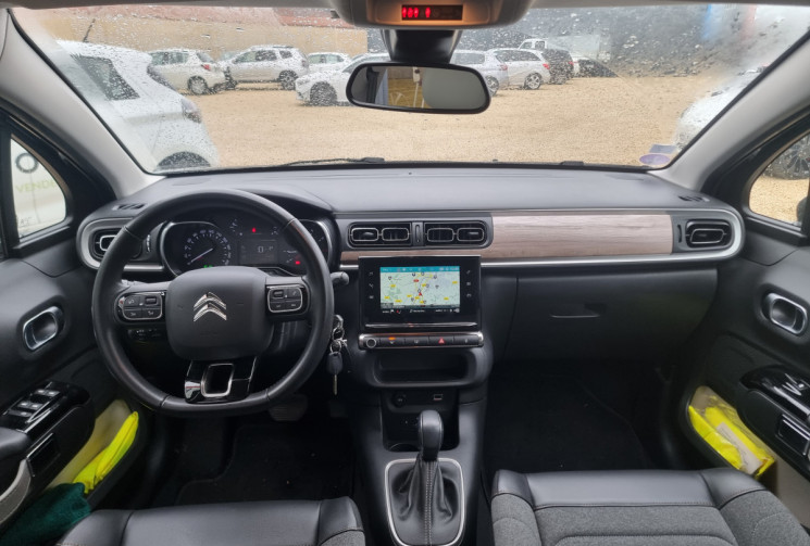 Citroën C3 1.2 PURETECH 110 SHINE EAT6 - ENTRETIEN COMPLET CITROEN