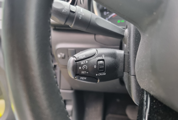 Citroën C3 1.2 PURETECH 110 SHINE EAT6 - ENTRETIEN CITROEN