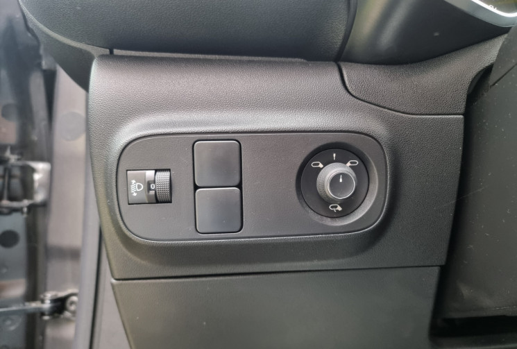 Citroën C3 1.2 PURETECH 110 SHINE EAT6 - ENTRETIEN CITROEN