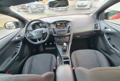 Ford Focus 1.0 EcoBoost 125 ch Stop&Start ST Line Red