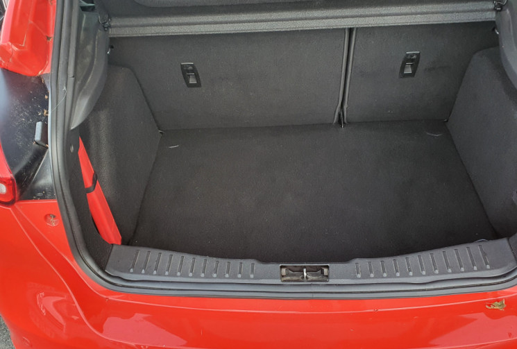 Ford Focus 1.0 EcoBoost 125 ch Stop&Start ST Line Red