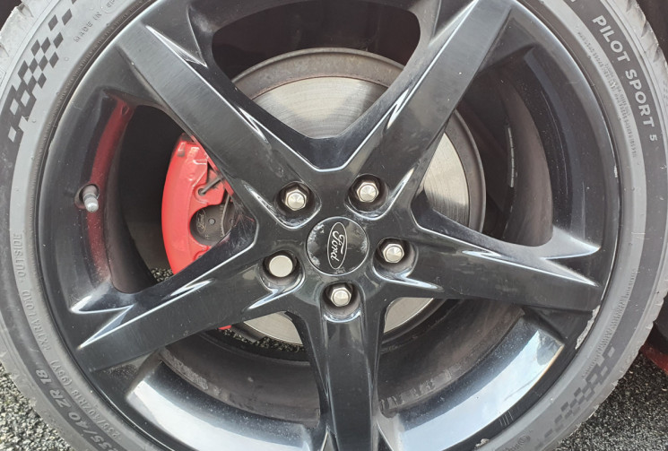 Ford Focus 1.0 EcoBoost 125 ch Stop&Start ST Line Red