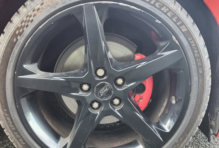 Ford Focus 1.0 EcoBoost 125 ch Stop&Start ST Line Red