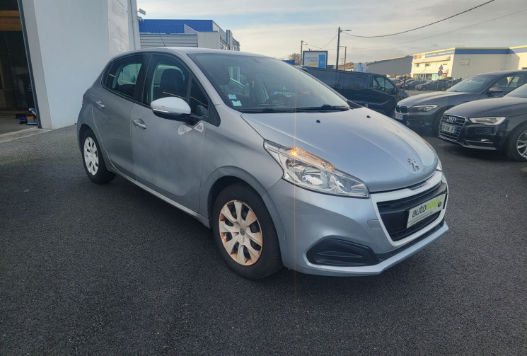 Peugeot 208 Phase 2 5 Portes 1.0 VTi 12V 68 cv LIKE