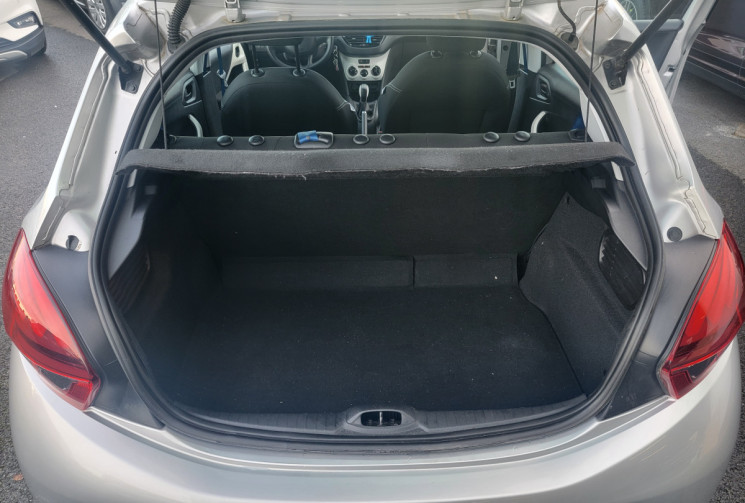 Peugeot 208 Phase 2 5 Portes 1.0 VTi 12V 68 cv LIKE