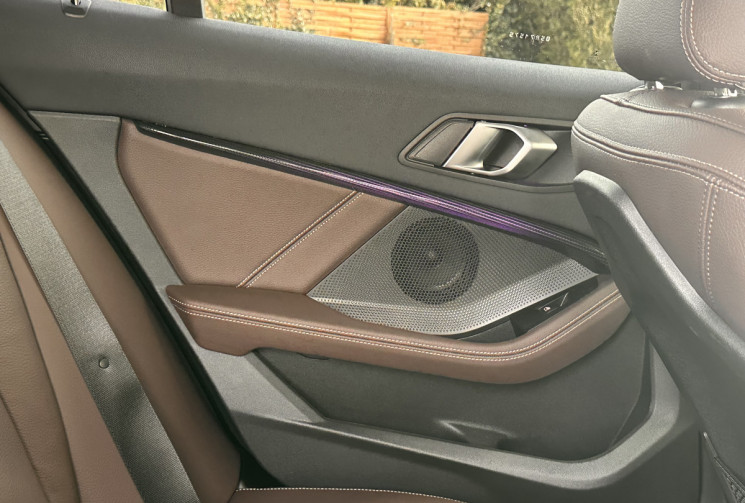 BMW Série 1 F40 118i 1.5 i DCT7 140 cv PACK M